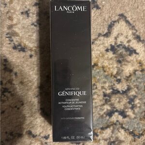Génifique Youth Activating Concentrate - Black